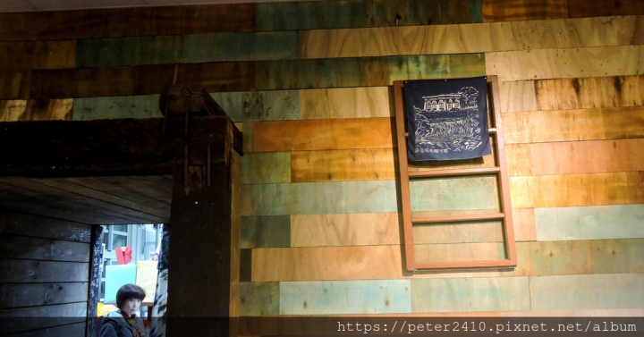 【基隆】七堵瑪陵休閒農業園區遊客中心│繽紛牆面，隧道通道，農村好物