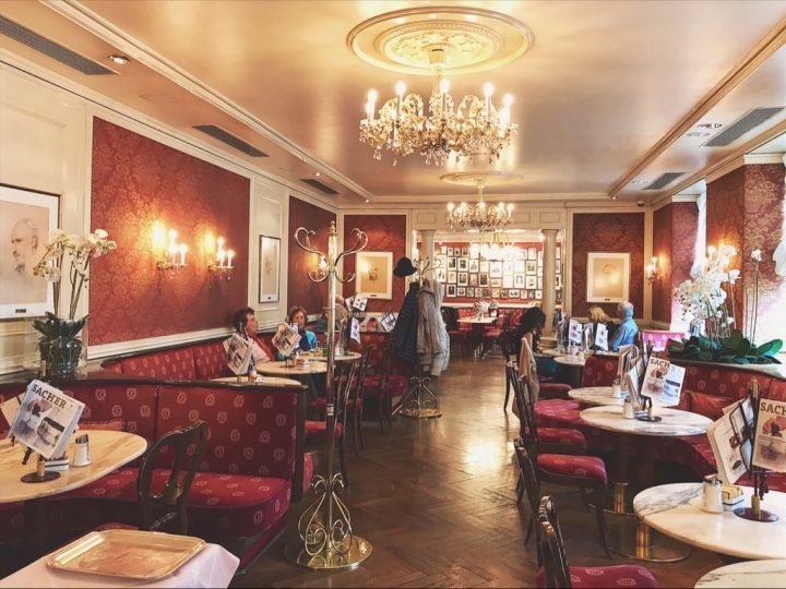 【Salzburg.食】薩爾斯堡百年Cafe Sacher一嚐奧地利國寶甜點沙河蛋糕