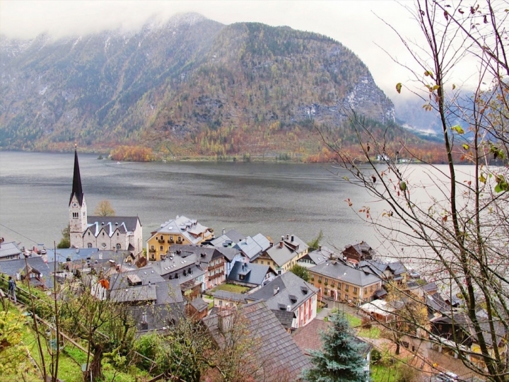 【Hallstatt．走跳】走進明信片裡-奧地利鹽湖區絕美仙境小鎮哈修塔特