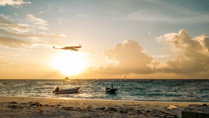 馬爾地夫居民島當地生活與絕美夕陽！5分鐘帶你環島居民島Maafushi (下集)｜馬爾地夫 EP 9｜居民島｜旅行，路上。