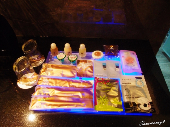 三重江月行館|高質感高規格,大台北最新穎氣派的摩鐵 - 達人Emily的播報台