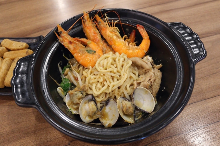 [台南][安平] 寶貝老闆新加坡叻沙麵