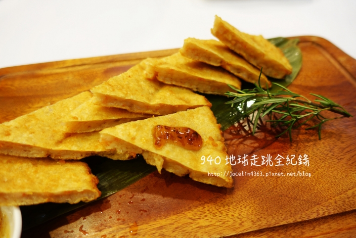 [桃園 • 南崁美食] 紅舍泰式料理台茂店 | 血拚後的聚餐好去處，品嘗菜色多樣化的泰式料理
