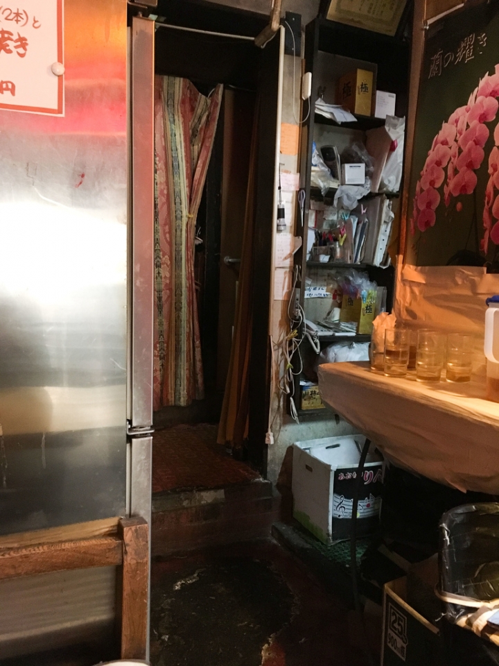 【美食。食記】東京 上野 秋葉原 請留步,喝杯熱茶再走 感動老店 キッチン竹乃子 洋食 薑汁豬肉 炸牡蠣 推薦 午餐 晚餐