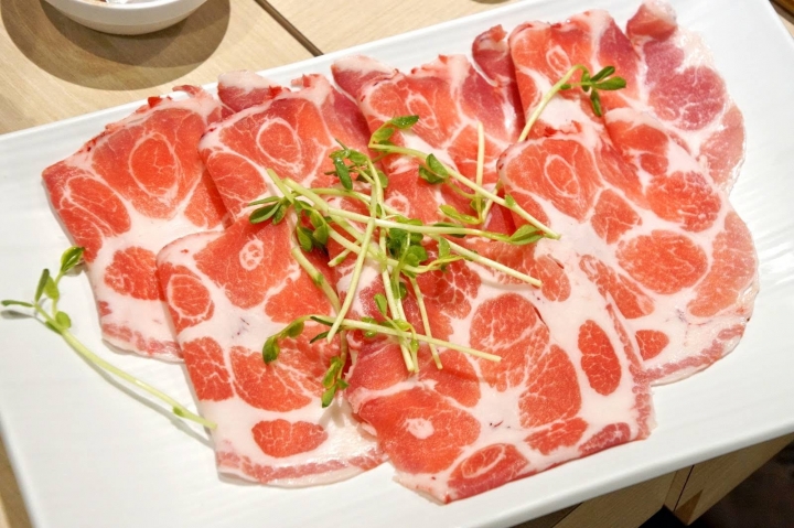 [台南][東區] 老北京香辣乾鍋 台南旗艦店｜食記