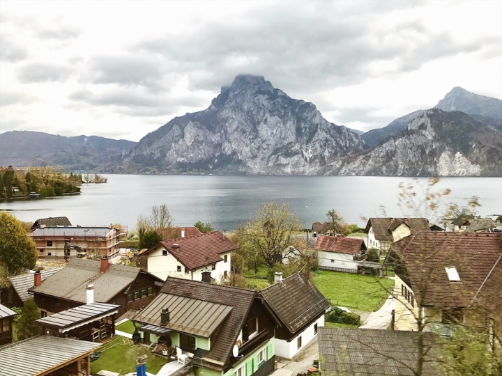 【Hallstatt．走跳】走進明信片裡-奧地利鹽湖區絕美仙境小鎮哈修塔特