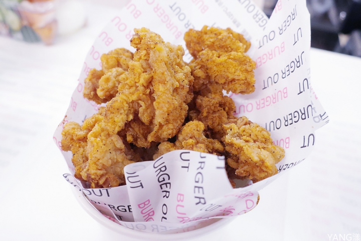 【信義區】BURGER OUT，美式炸雞漢堡大口吃