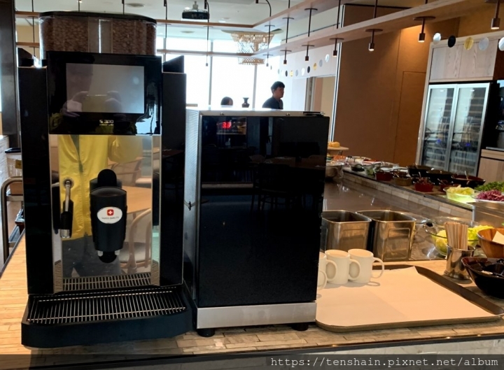 [台北美食]松山意舍Que原木燒烤餐廳早午餐~太讚啦！