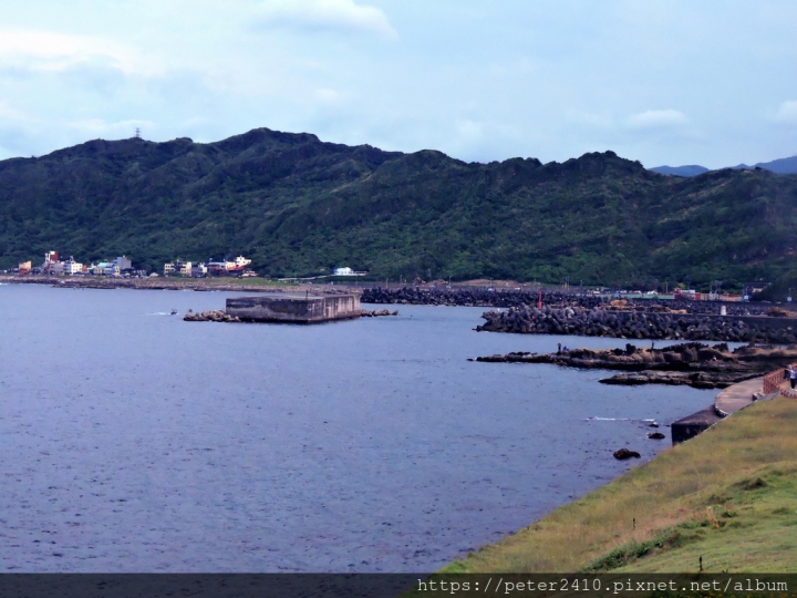 【基隆】八斗子潮境公園│哈利波特飛天掃帚必拍，擁有無邊海景，可欣賞日出日落