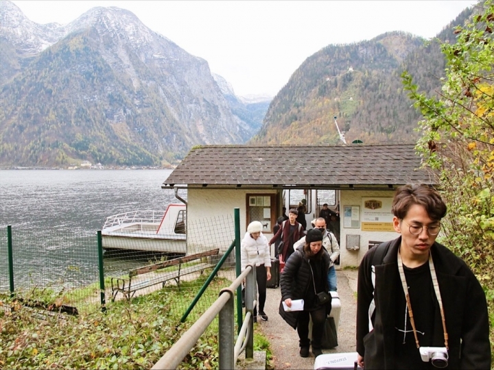 【Hallstatt．走跳】走進明信片裡-奧地利鹽湖區絕美仙境小鎮哈修塔特