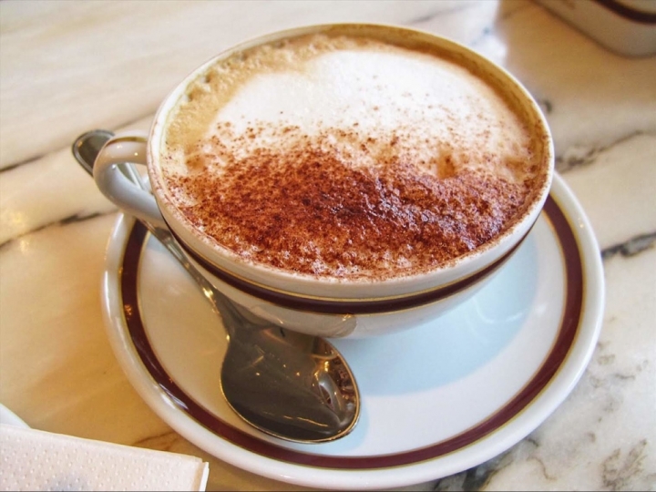 【Salzburg.食】薩爾斯堡百年Cafe Sacher一嚐奧地利國寶甜點沙河蛋糕