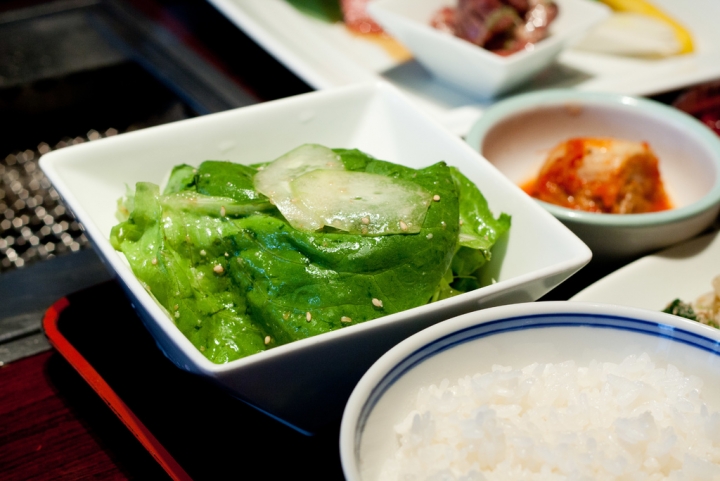 【美食。食記】東京 池袋 好吃！但這家不行！ 敘敘苑 池袋東口站前店 燒肉 和牛 連鎖店 號稱推薦必吃 分店 地雷