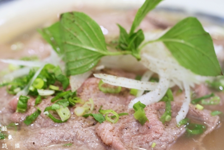台北東區216巷口味清爽的《越南美食》
