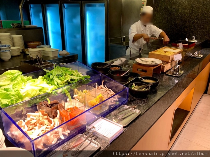 [台北美食]喜來登大飯店十二廚~怎麼會這樣？
