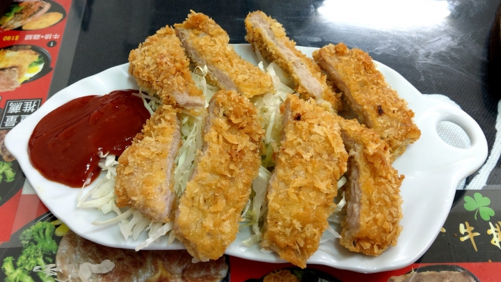 台南美食｜安南區｜三葉牛排｜安南區牛排性價比之王