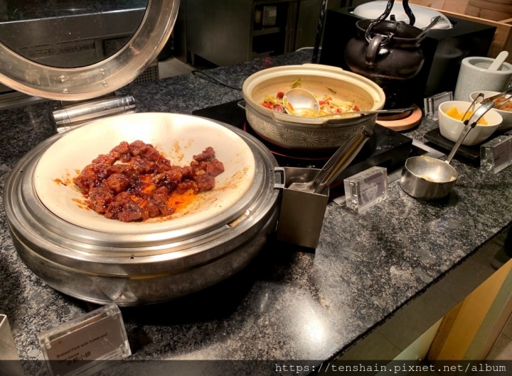 [台北美食]喜來登大飯店十二廚~怎麼會這樣？
