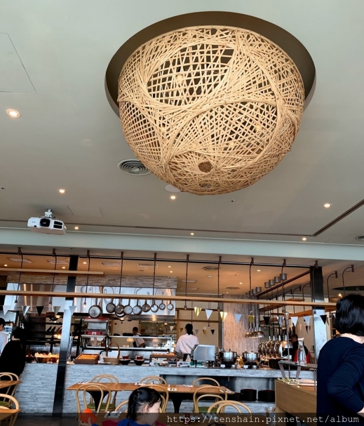 [台北美食]松山意舍Que原木燒烤餐廳早午餐~太讚啦！