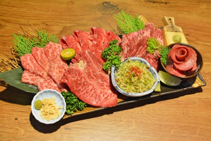 [台北東區國父紀念館站]小滿苑燒肉--尾牙聚餐吃和牛的好去處
