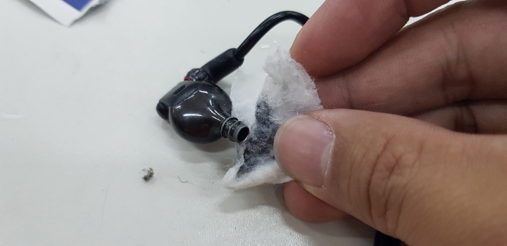 [不專業DIY分享]Sony MDR-EX1000 清潔保養及更換耳管濾棉