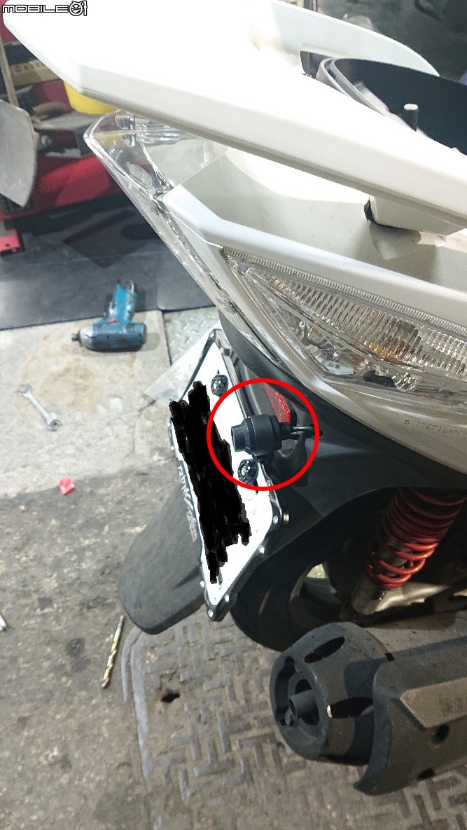 點我看大圖 長程騎車好選擇-大通GX1+ 機車行車記錄器