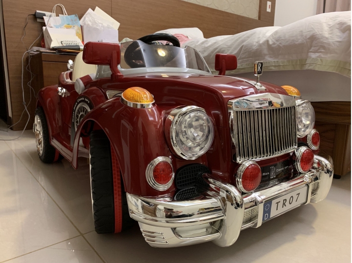 勞斯萊斯電動車開箱（誤）