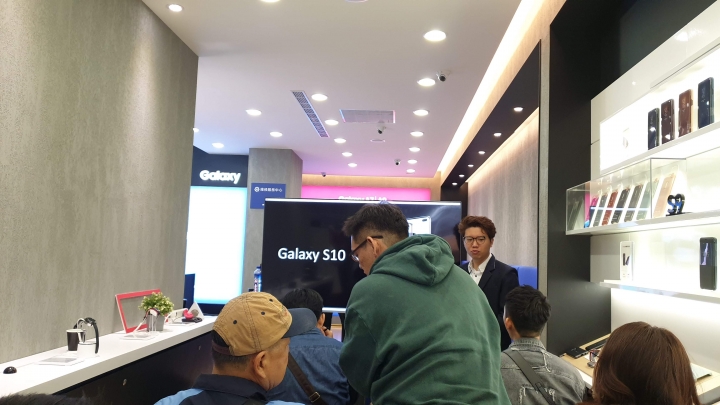 點我看大圖 高雄三星智慧館-瑞隆店,體驗S10+
