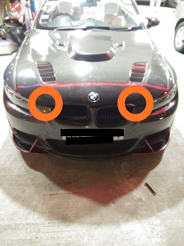BMW 348i 引擎蓋卡住 求解