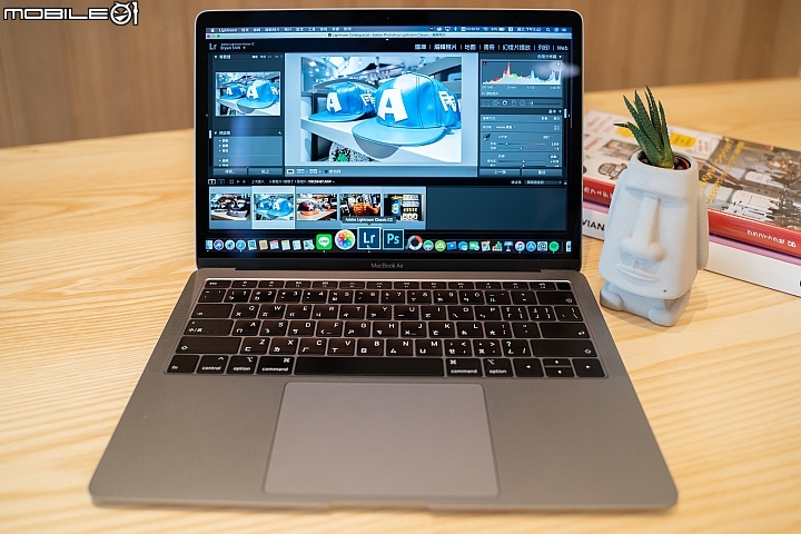 Apple iPad Pro & MacBook Air 長時間體驗 誰能滿足小編工作需求