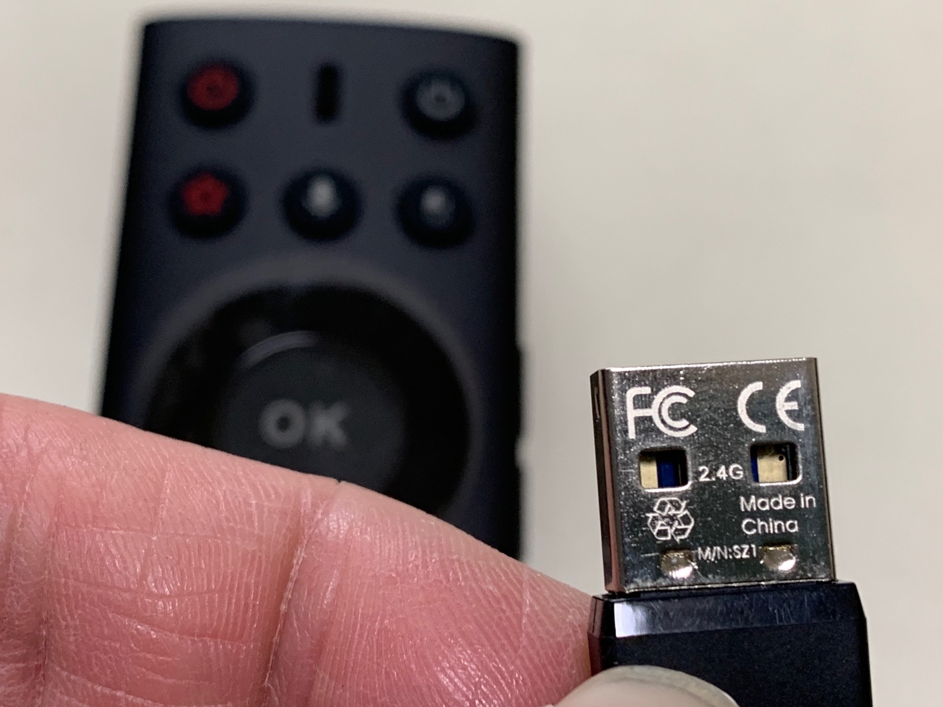 [簡單測試] Rocktek X5 電視盒本地撥放與 RC01V 智能語音遙控器