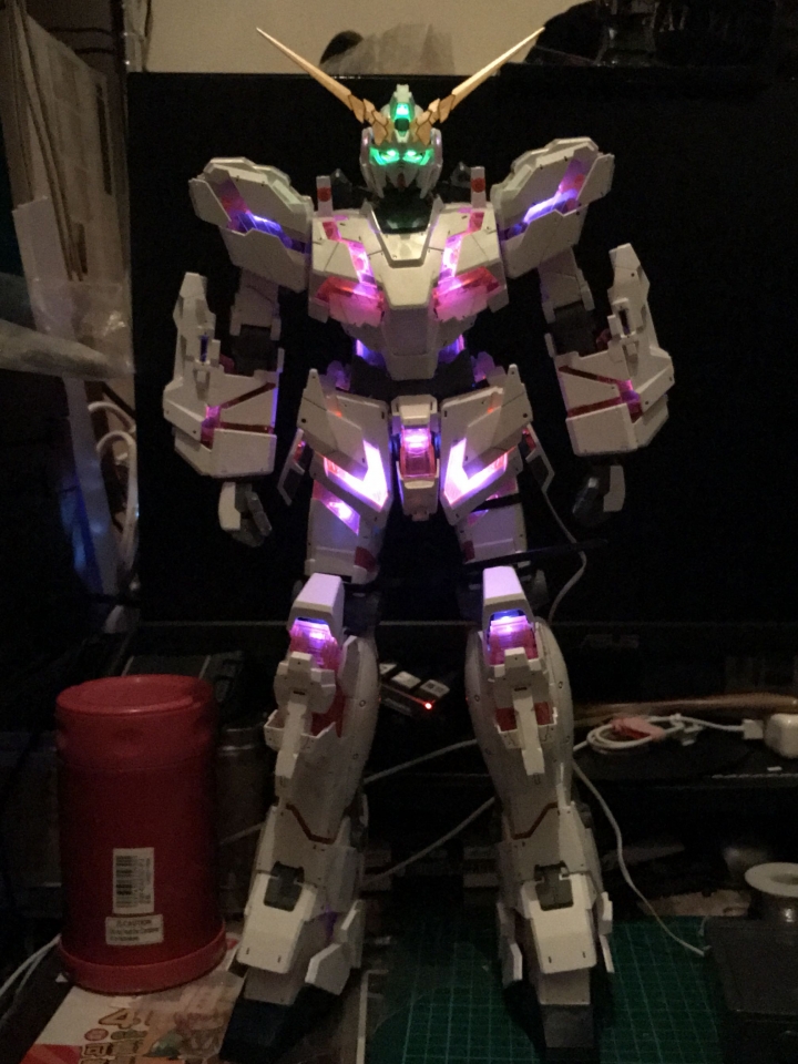 MEGA Unicorn 1/48 LED燈組改造