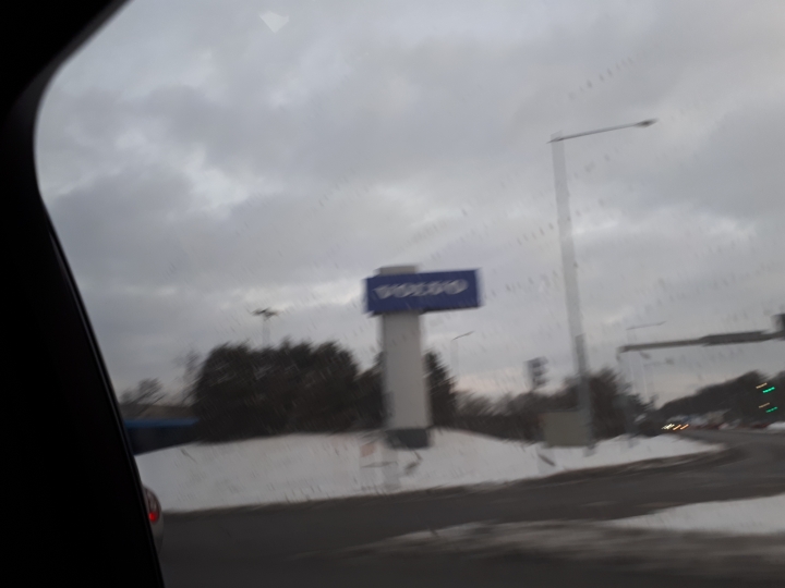 [主題更改] Volvo海外領車實錄
