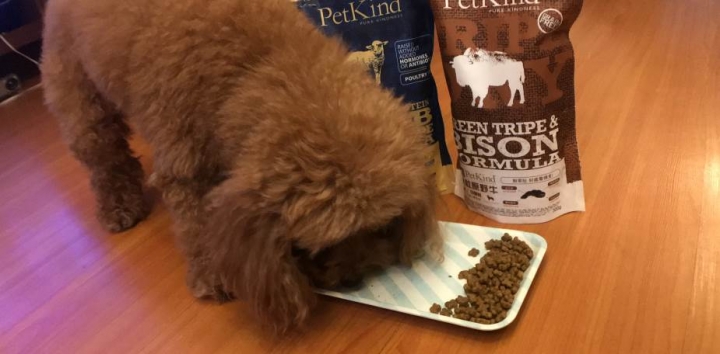 [分享] 老饕汪的新歡飼料-PetKind