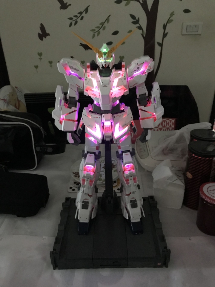 MEGA Unicorn 1/48 LED燈組改造