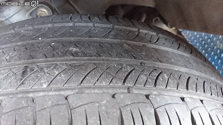 Michelin HP休旅胎下課更換CRV5代原廠配胎普利司通D33