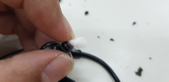 [不專業DIY分享]Sony MDR-EX1000 清潔保養及更換耳管濾棉