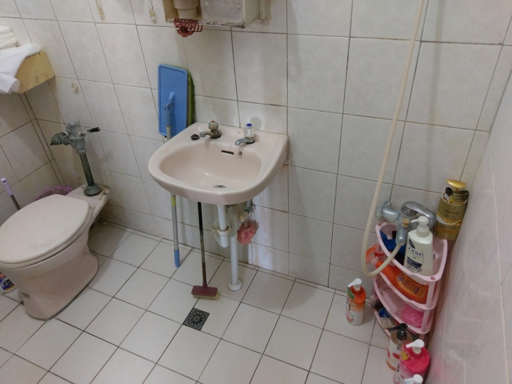馬桶無進水軟管，如何接沖洗器？
