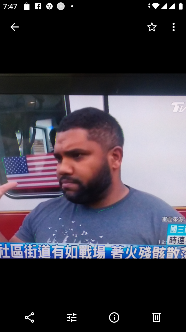 電視畫面出現一些線條，請教是何問題，能修嗎？