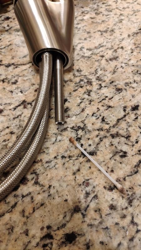 三用龍頭RO管壁生銹，還可以用嗎?