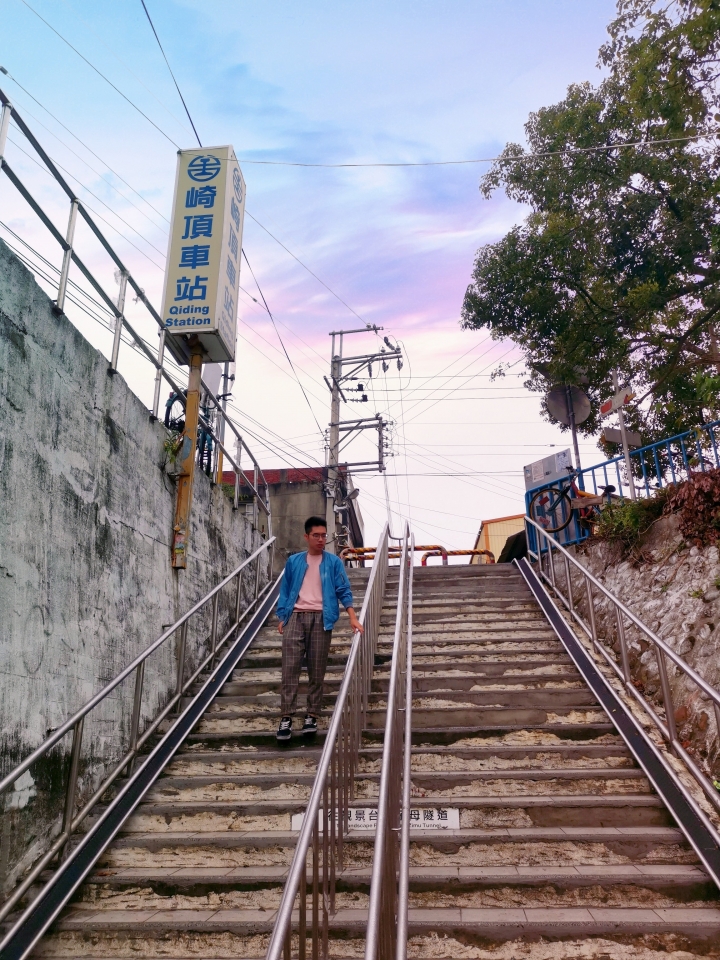 請PS大神幫忙合成，感激不盡