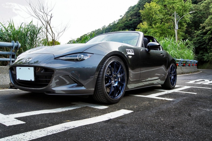 逆天炸裂4.7秒！？Mazda MX-5 290匹HKS機械增壓進化版實測試駕！