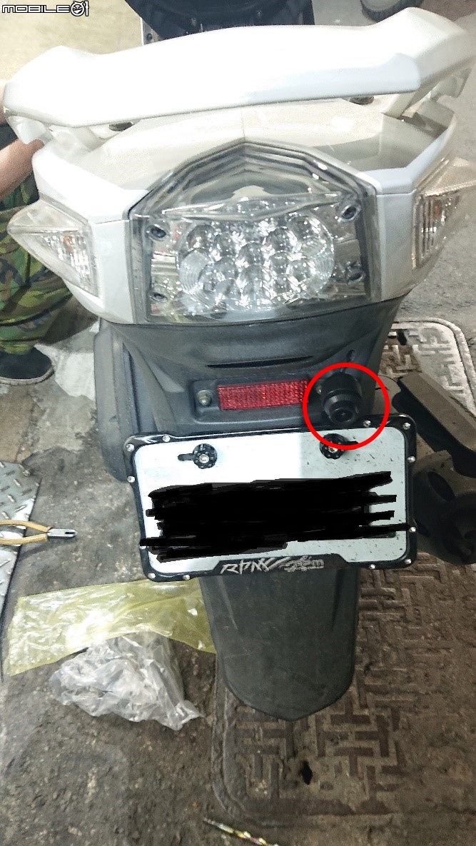 點我看大圖 長程騎車好選擇-大通GX1+ 機車行車記錄器