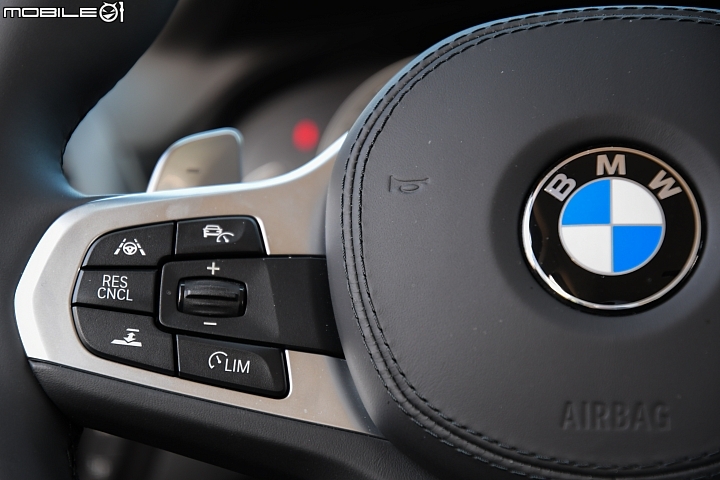 BMW X4 20i xDrive運動版試駕 額外驚喜依然帶勁