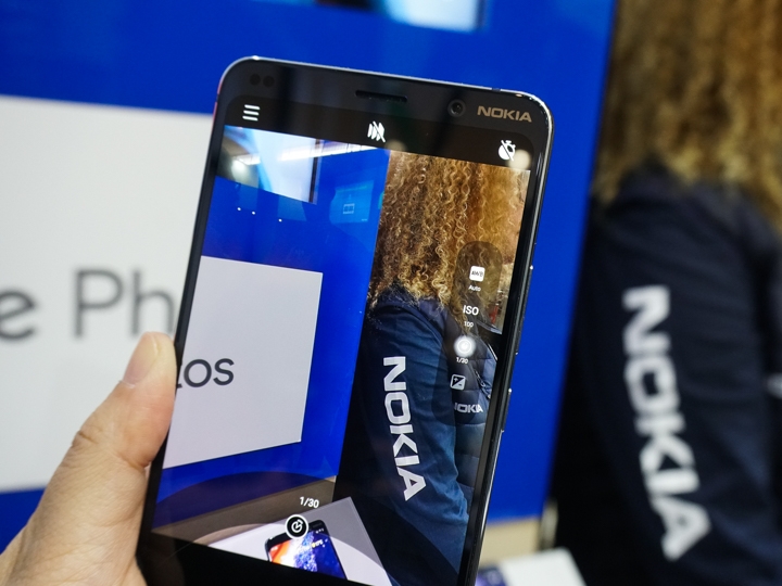 [小玩] NOKIA 9 PureView的五顆相機 或許是提升畫質的新方法