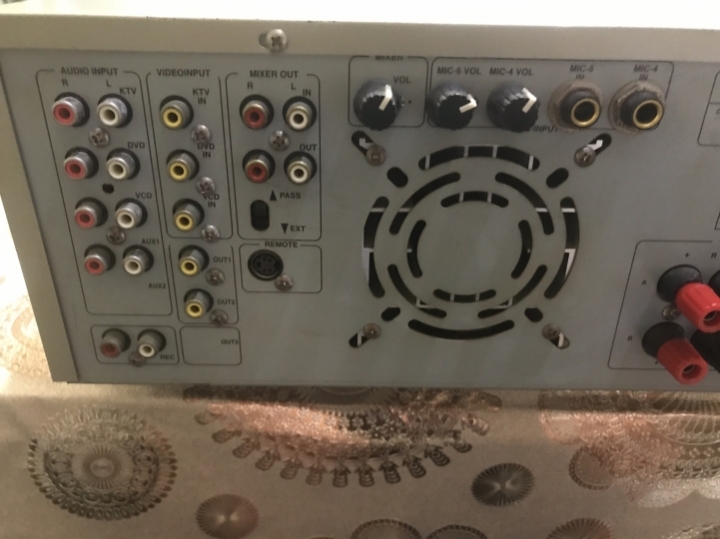 TH-49fx800w(光纖輸出接MOD接擴大機)求救[已解決]