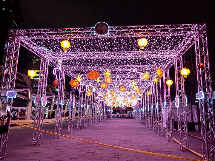 HTC U12+花燈夜拍 台北燈節搶先攻略 -北門、台北車站