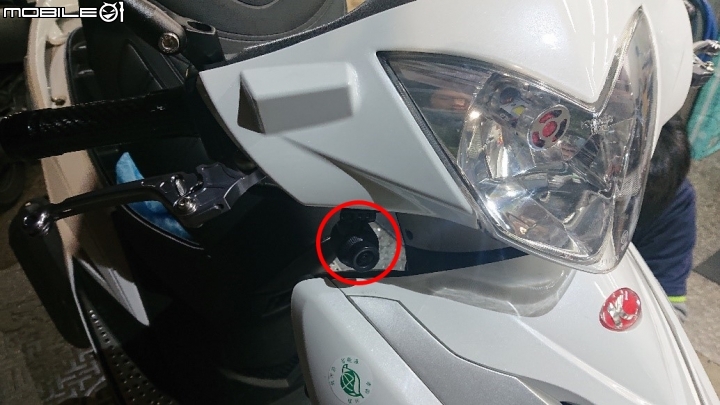 點我看大圖 長程騎車好選擇-大通GX1+ 機車行車記錄器