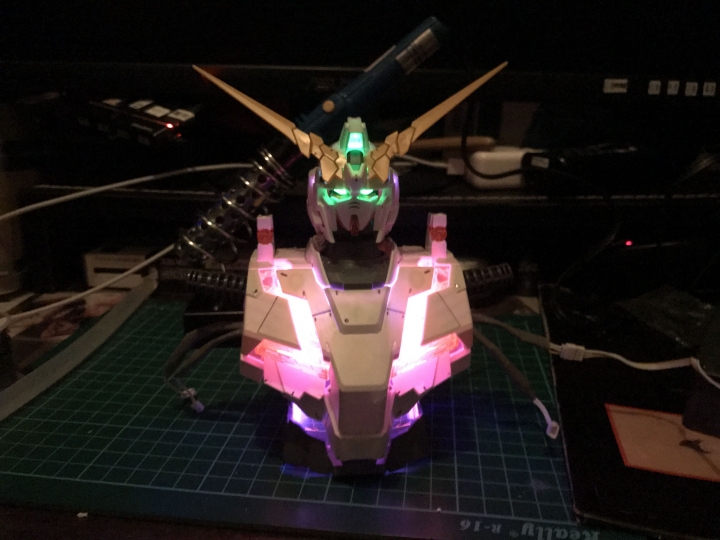 MEGA Unicorn 1/48 LED燈組改造