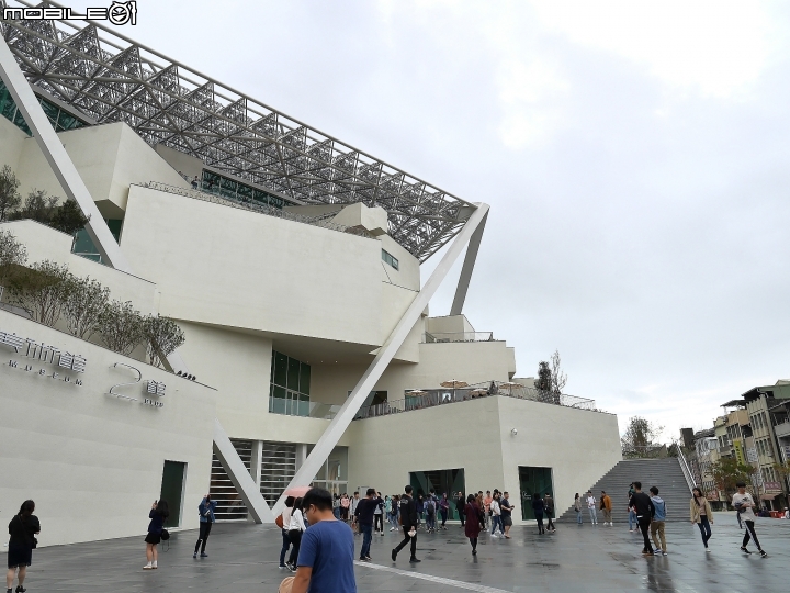 臺南市 中西區 臺南市美術館二館 — 殷殷企盼多年，終獲成立美術館