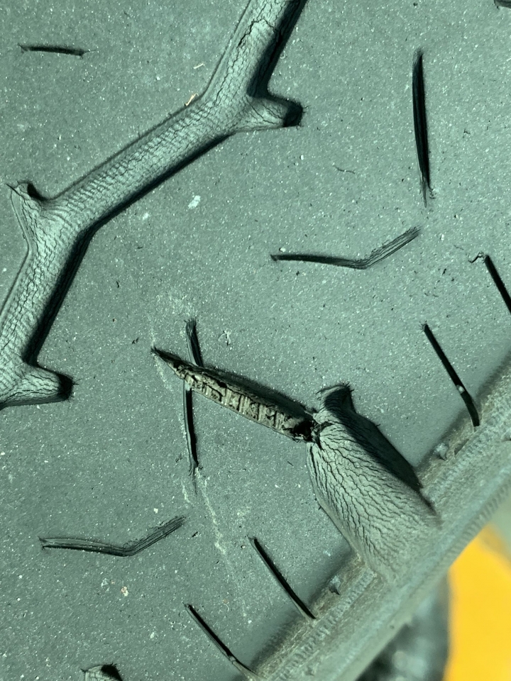 米其林三噸半貨車輪胎
