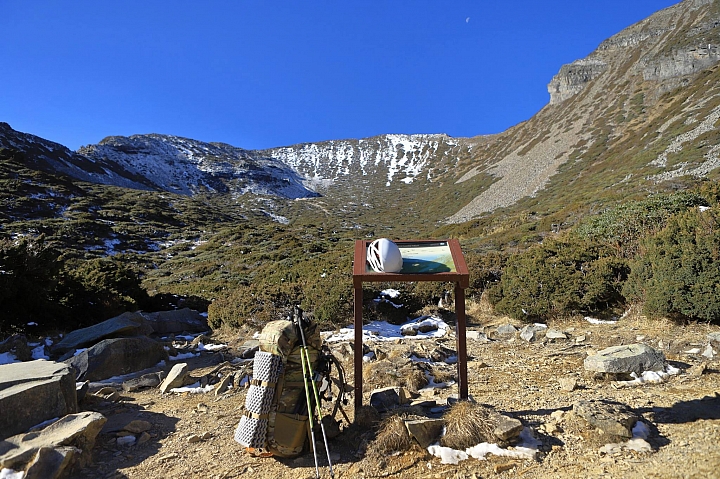 201901雪山下翠池